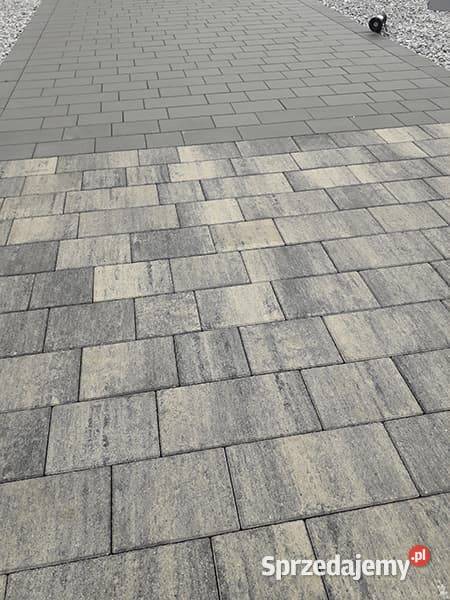 Obrzeża trawnikowe z pióro wpustem 6 grafit brąz Sobakówek