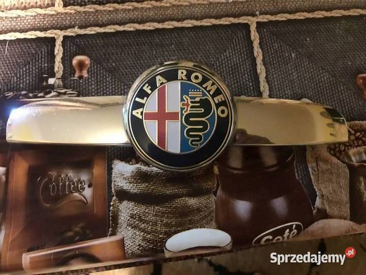 Atrapa grill zderzaka motylek maski Alfa Romeo