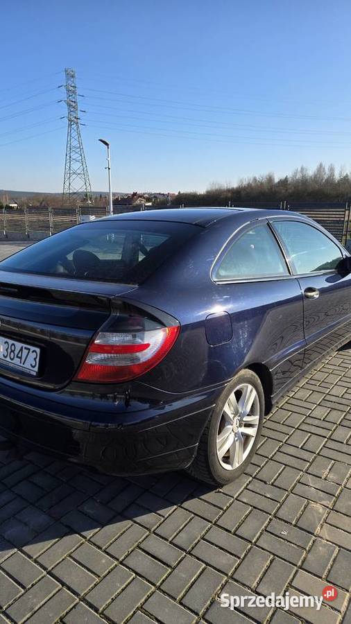 Mercedes C klasa 2005 zadbany doinwestowany stan 140KM Kielce sprzedam