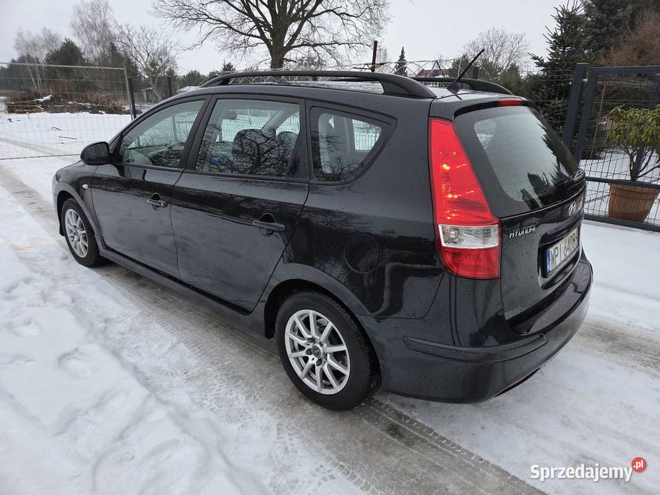 Hyundai i30 CW 14 benzyna 2010r Grodzisk Mazowiecki