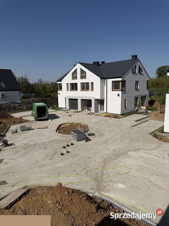 BEZPOŚREDNIO Twój dom Twój ogród A z tyłu Liczba pokoi 5 mazowieckie Dziekanów Nowy