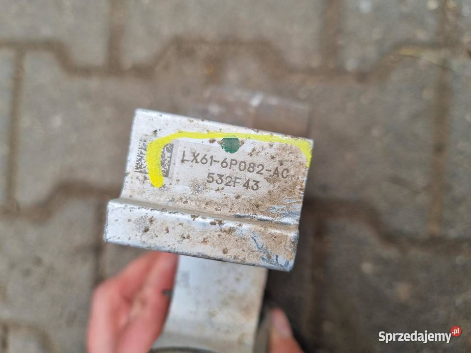 ŁAPA PODUSZKA SKRZYNI FORD KUGA MK3 LX616P082AC Części montażowe