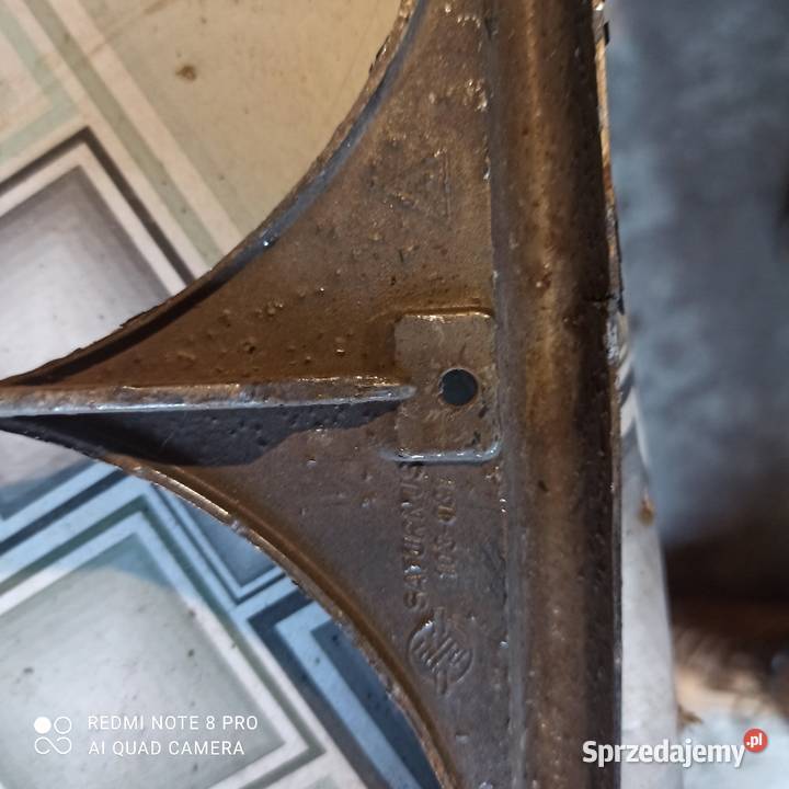 Fiat 13001500 ramka reflektora Błaszki