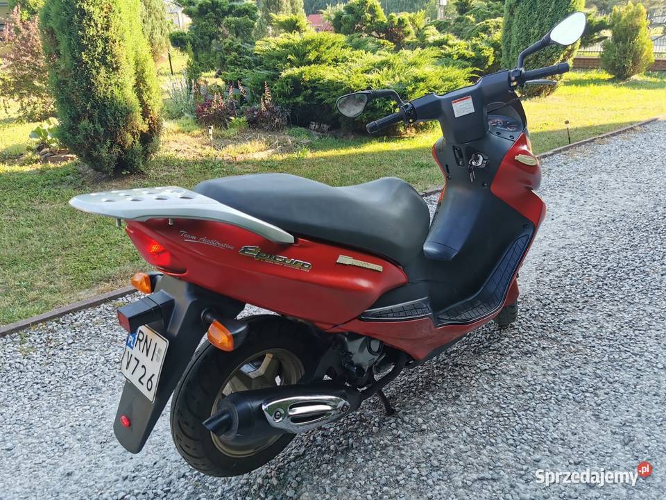 Suzuki 125 skuter zarejestrowany motoctkl Tarnobrzeg sprzedam