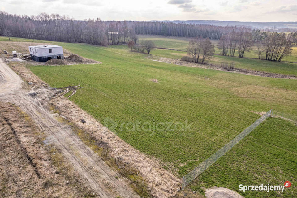 Grunt 1041m2 Milwino