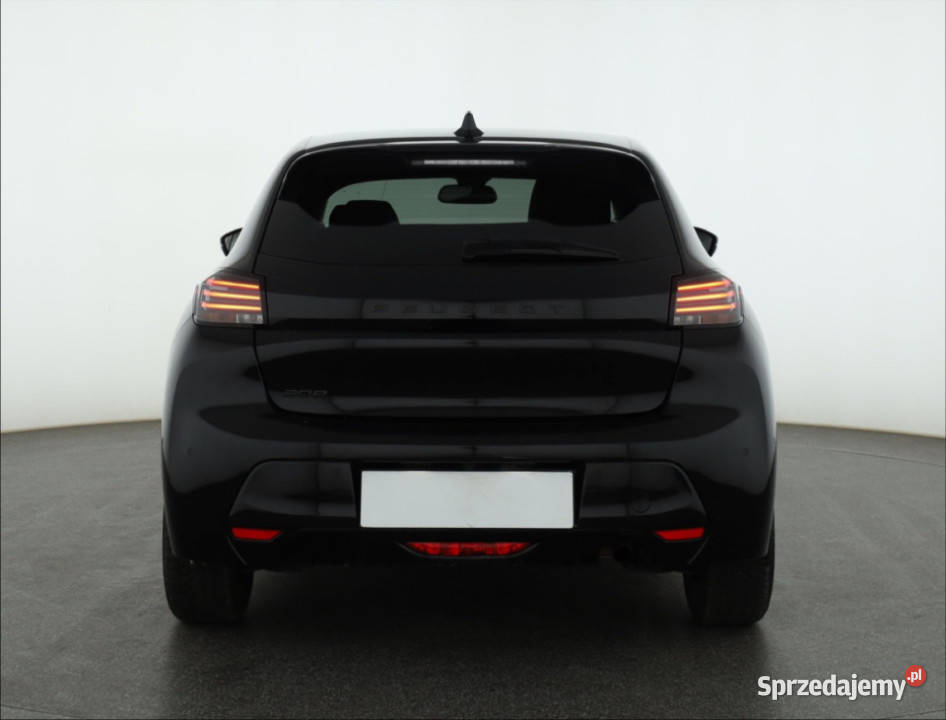 Peugeot 208 12 PureTech pełny VAT mazowieckie sprzedam
