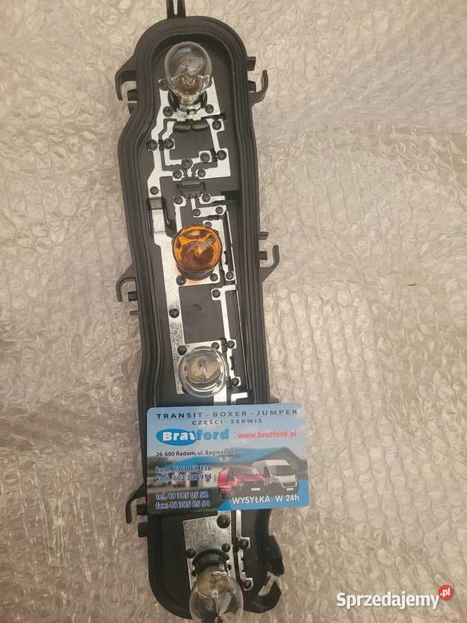 LISTWA LAMPY TYŁ FORD COURIER R2X613N005AA dostawcze mazowieckie Radom