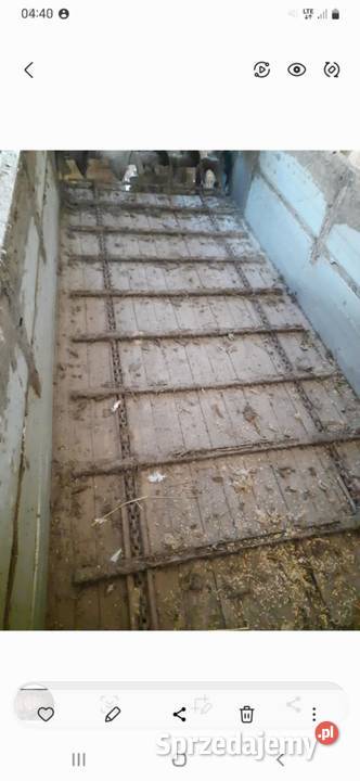 Sprzedam rozrzutnik 8t mazowieckie Bagienice