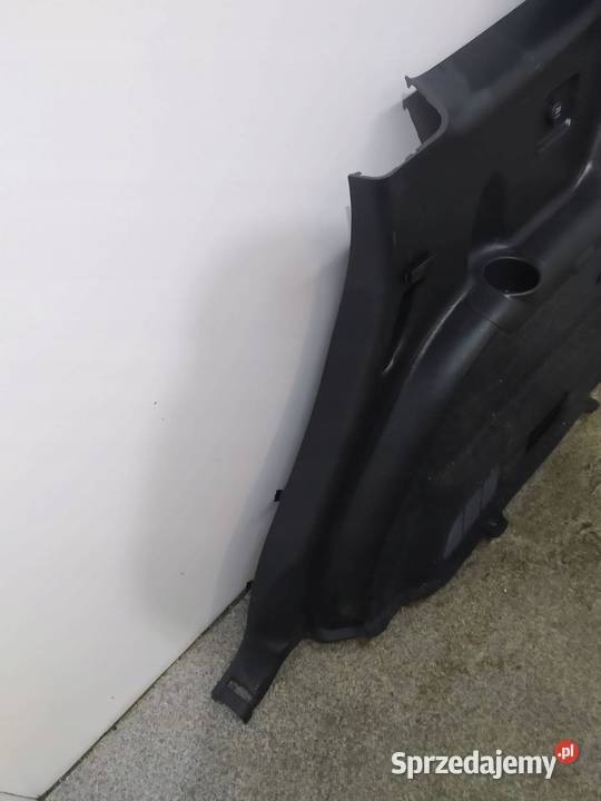 TAPICERKA BOCZEK BAGAŻNIKA PRAWY TYŁ Hyundai sprzedam