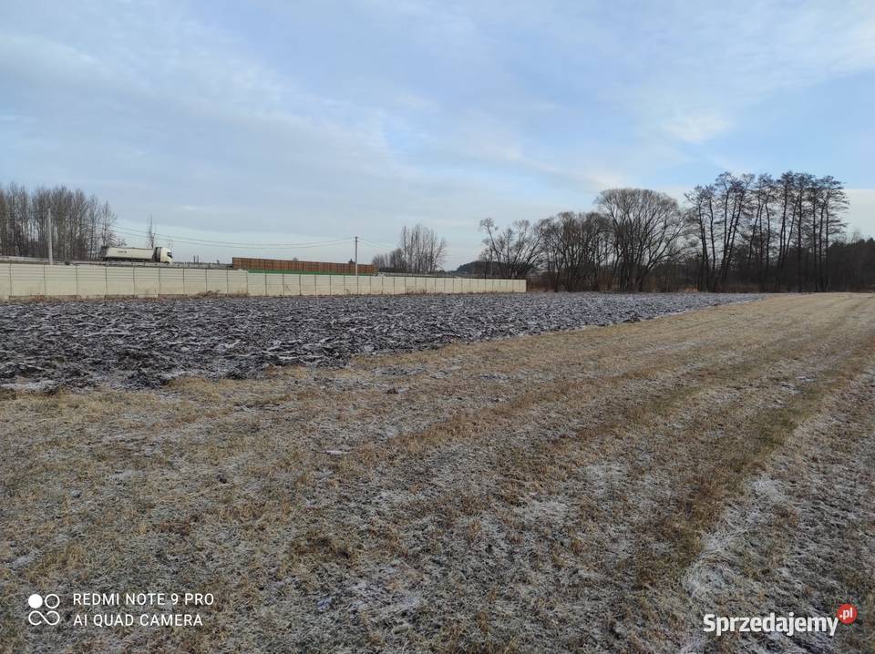 Sprzedam działkę trasie s7 w mierzawie dostep do świętokrzyskie Mierzawa