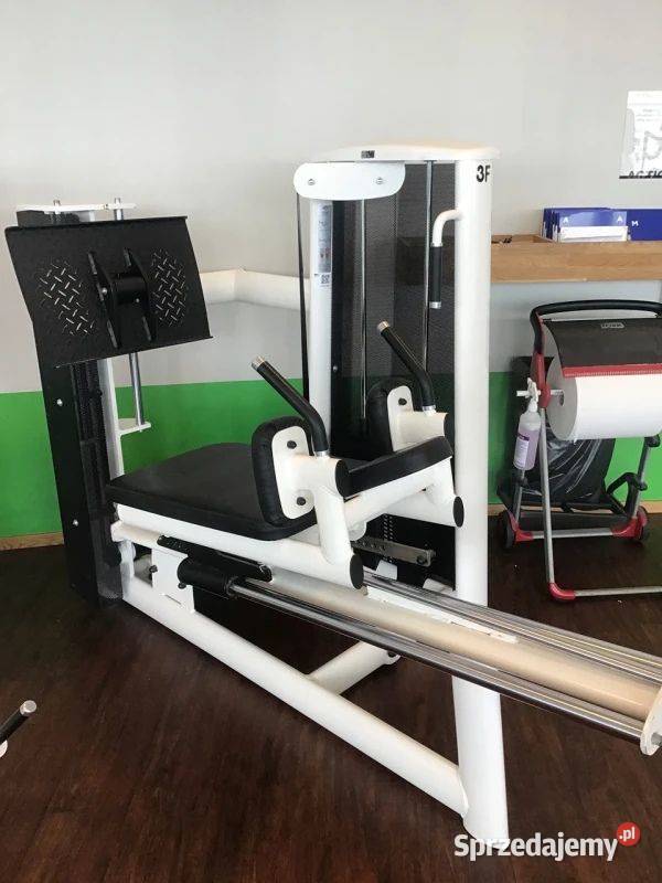 Zestaw 16 maszyn siłowych Gym 80 Wałcz
