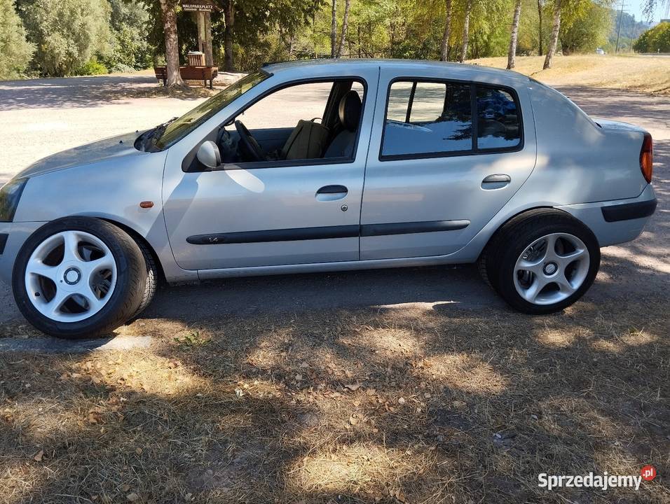 Sprzedam samochód osobowy Renault Thalia