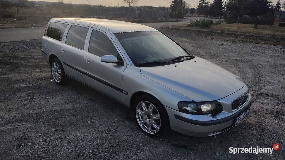 VOLVO V70 24 D5 diesel bez rdzy Xenon dolnośląskie Środa Śląska