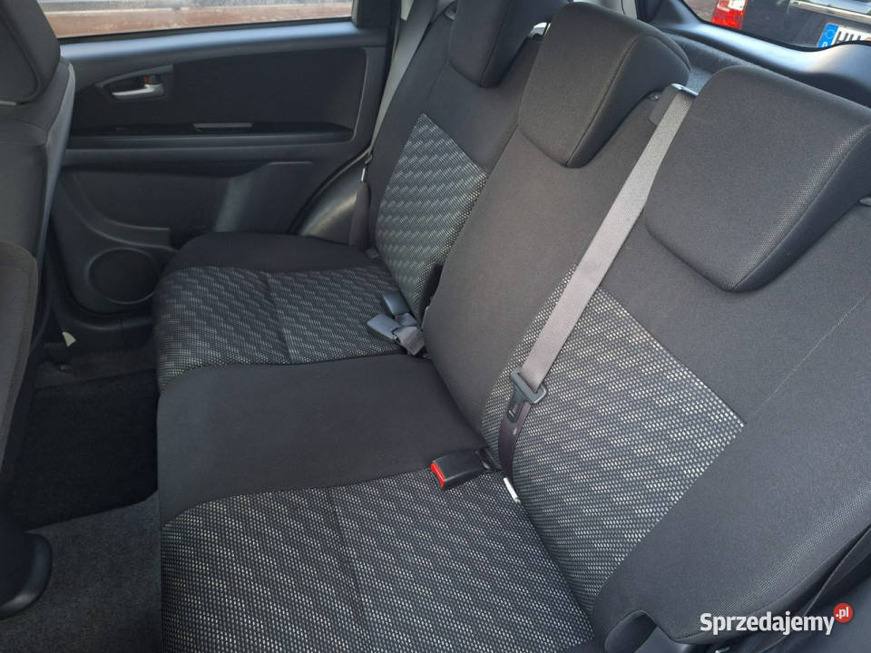 Suzuki SX4 16benzyna ŁADNE ALUFELGi KLiMATRONiK centralny zamek Olsztyn sprzedam