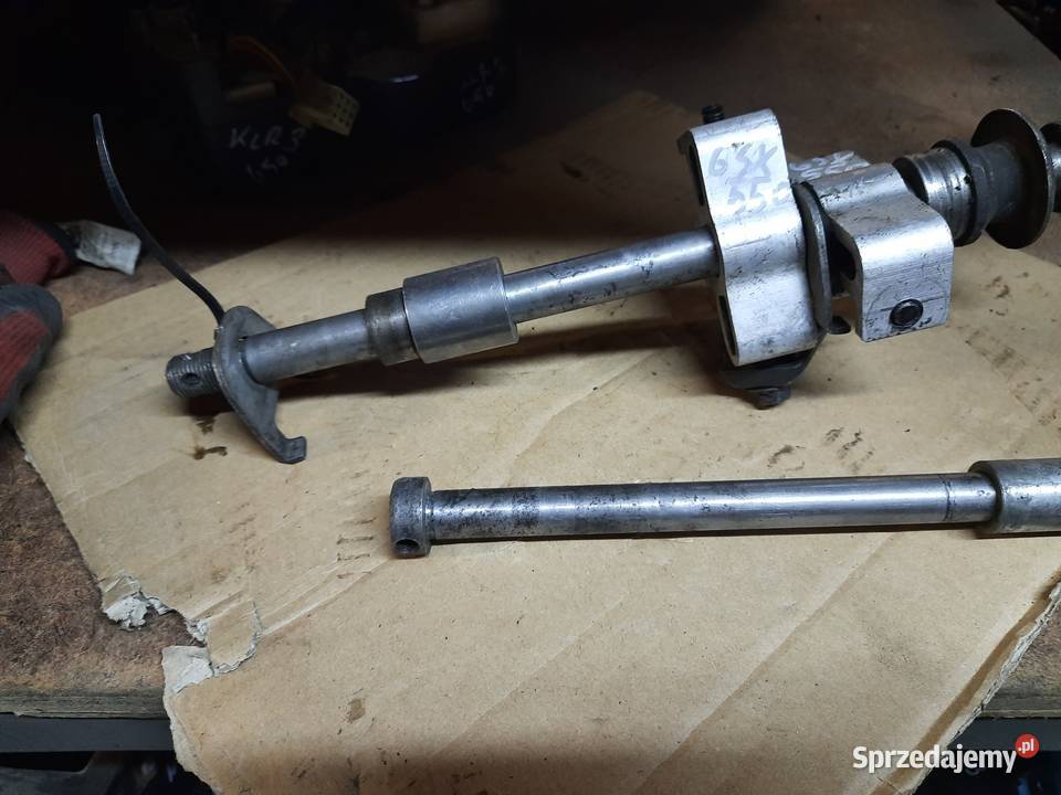 Gsx550 oś przód tył GSX 550 napinacz tulejka Zawieszenie Jelenia Góra sprzedam