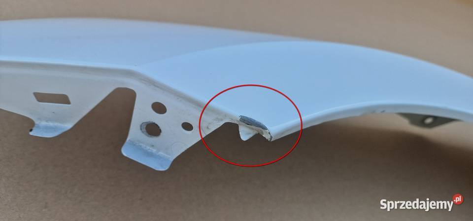 SKODA OCTAVIA IV 4 BŁOTNIK LEWY PRZEDNI OSŁONA osobowe Bieleń