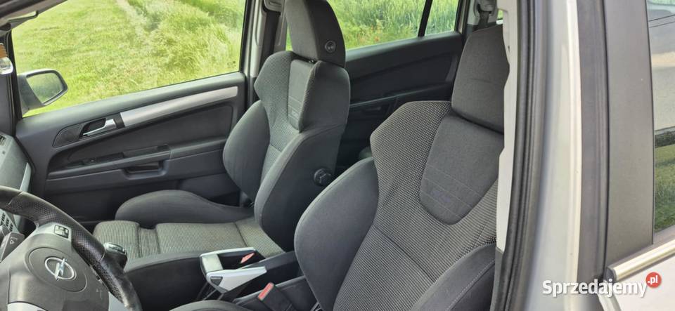 Opel Zafira B 19 CDTI 150 2007r OPC klima 7 os