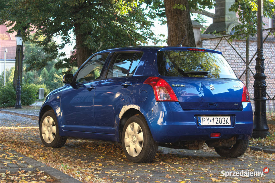 Suzuki Swift 13 GL Deluxe 4WD 2010 Poznań sprzedam