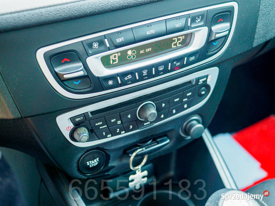 Renault Megane III 15DCI 105 290kkm gniazdo AUX Pakoszówka