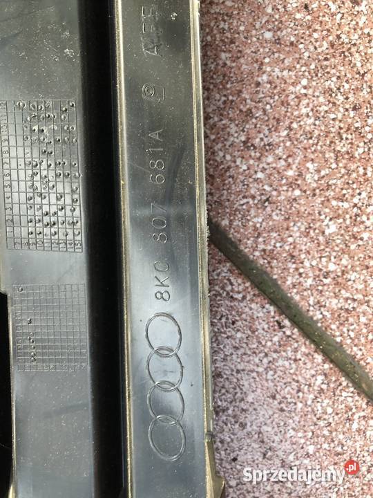 KRATKA LEWA ZDERZAK PRZÓD AUDI A4 B8 NOWA OEM Kozy