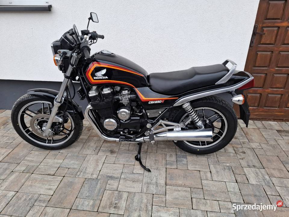 Honda cbx 650E 1989 przebieg 77 55kw perła Chobrzany