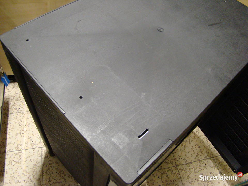 Szafa narzędziowa z półkami GWS2 B1 STANLEY Ref Bielsko-Biała sprzedam