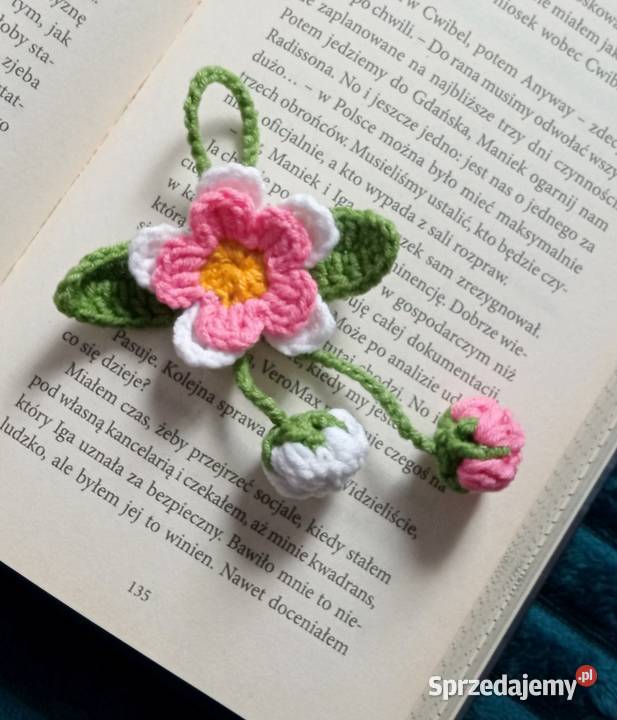 Brelok do kluczy wykonany na szydełku Łask