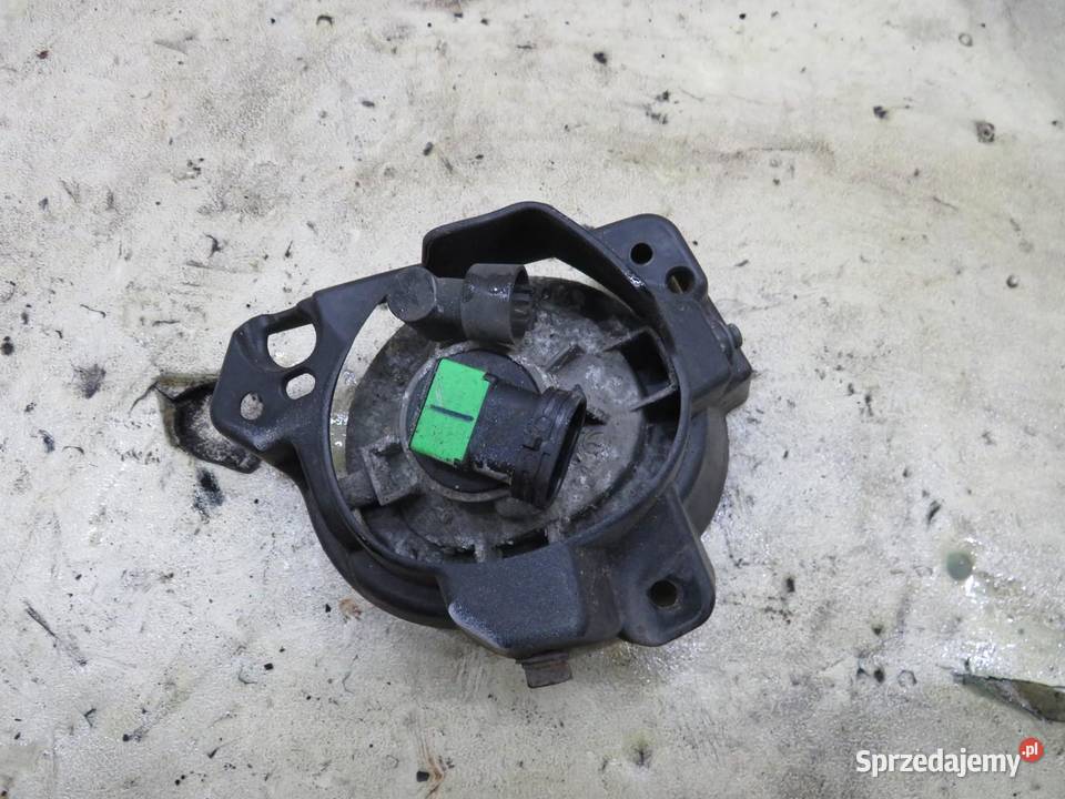 HALOGEN PRAWY PRZÓD MAZDA 3 BM 13