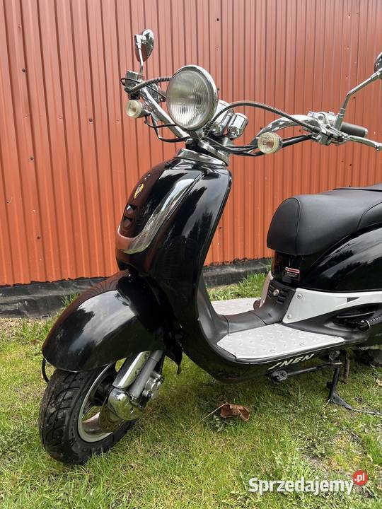 Skuter Retro 125 z Niemiec mały przebieg Jelenia Góra sprzedam