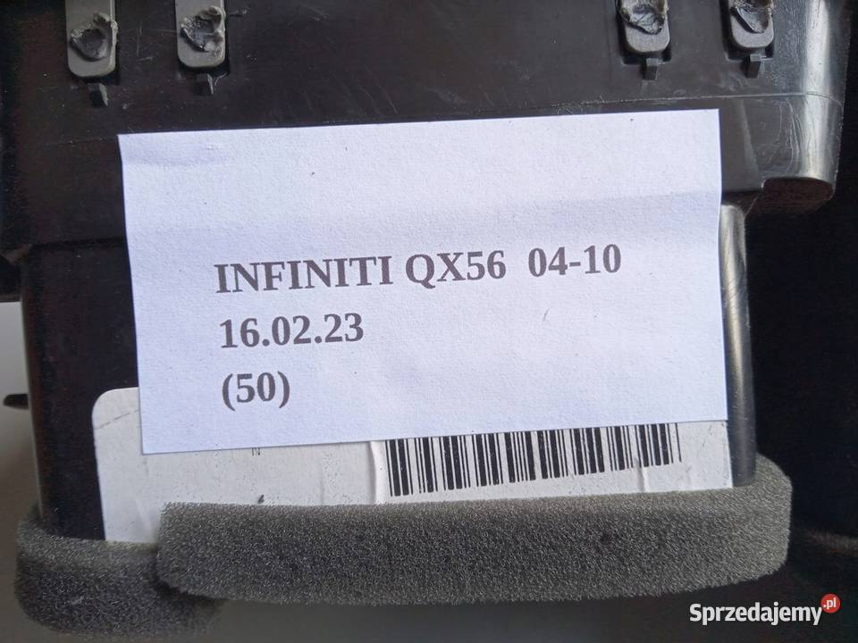 KRATKA WENTYLACYJNA NAWIEWU LEWA INFINITI QX56 wielkopolskie Nowy Tomyśl
