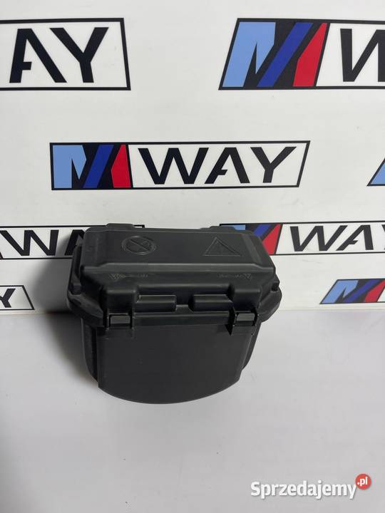 BMW F20 F30 F36 OBUDOWA SKRZYNKI BEZPIECZNIKÓW dolnośląskie sprzedam