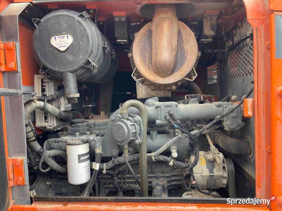 Ladowarka kolowa DOOSAN DL 200 3A tez leasing Warszawa
