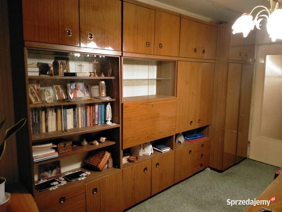 Bieszczady Dwa komplety Mebli z PRLU na wysoki Meble do salonu podkarpackie Przemyśl