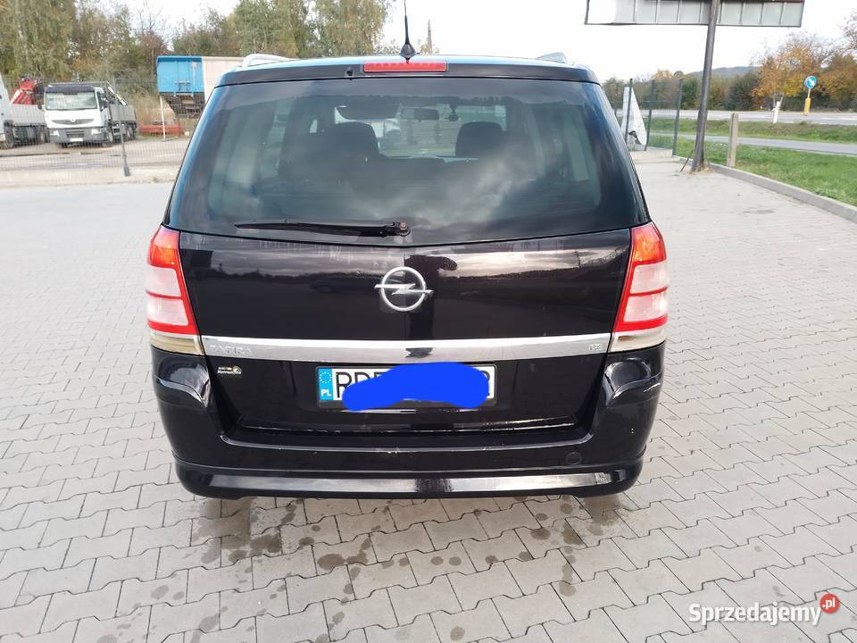 Open zafira b 18 z gazem tempomat Dębica sprzedam