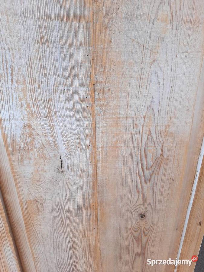 Stary międzywojenny słupek szafka shabby biały