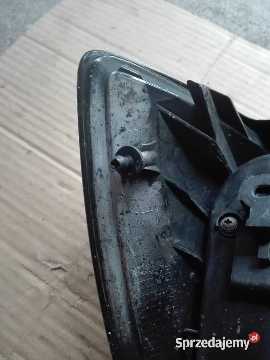 Lampa tylna prawa opel astra h