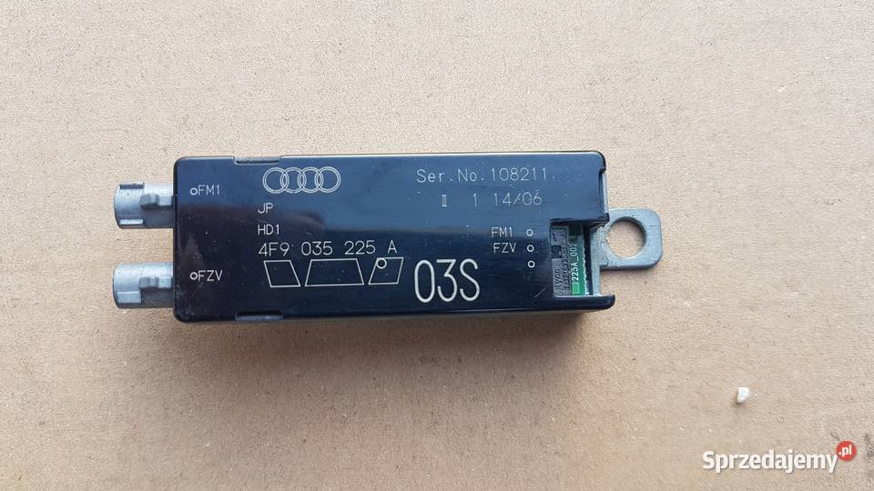 AUDI WZMACNIACZ ANTENOWY 4F9035225A osobowe świętokrzyskie Skarżysko-Kamienna