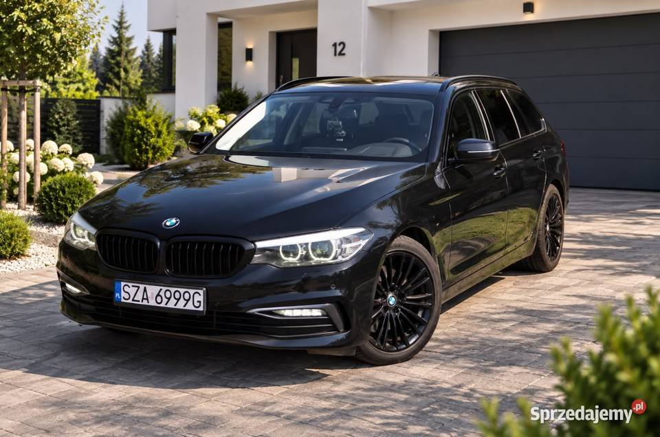 BMW Seria 5 520d Touring Sport Line czarny Zawiercie
