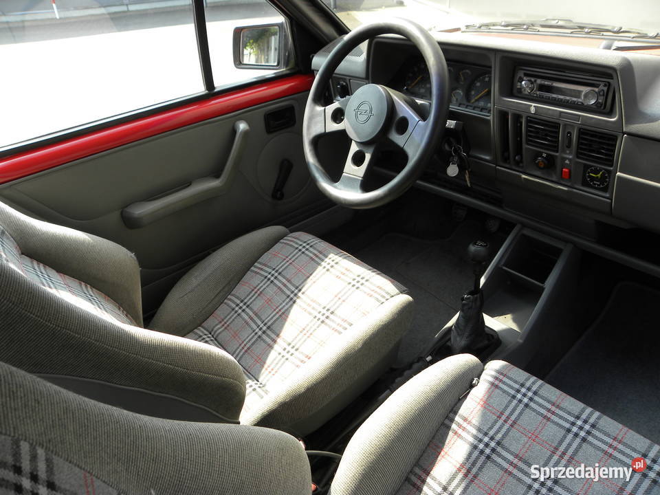 Opel Corsa A 13 GT Wrocław