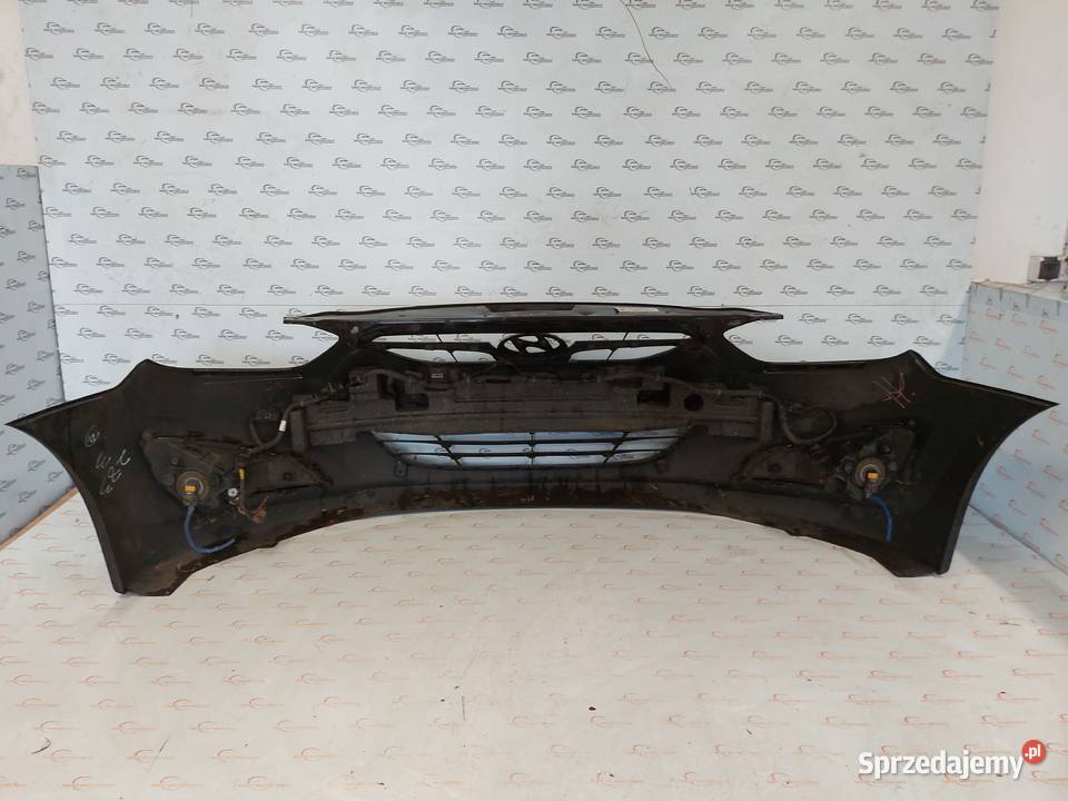 HYUNDAI i40 BLUE 13r zderzak przód