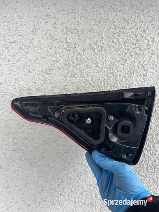 Lampy tył klapa clio V osobowe Ostrów Wielkopolski