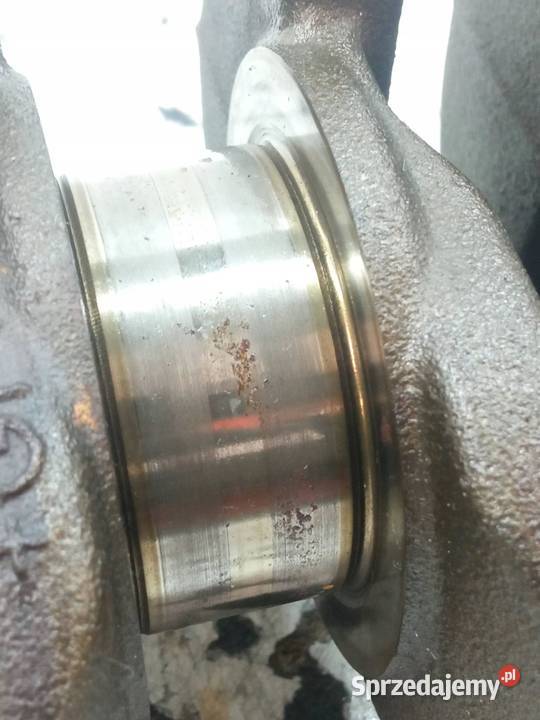 WAŁ KORBOWY 55560953 16 16V A16XER Opel Astra IV osobowe sprzedam