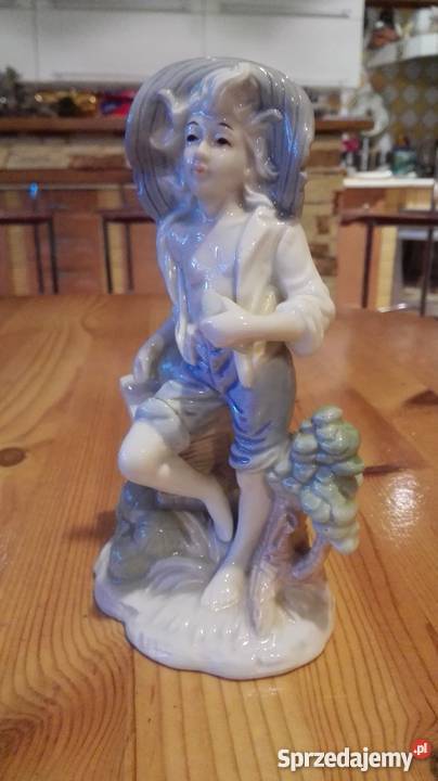 Figurka młodzieniec Nysa