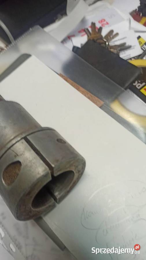 uchwyt wiertarski do zamontowania na silnik