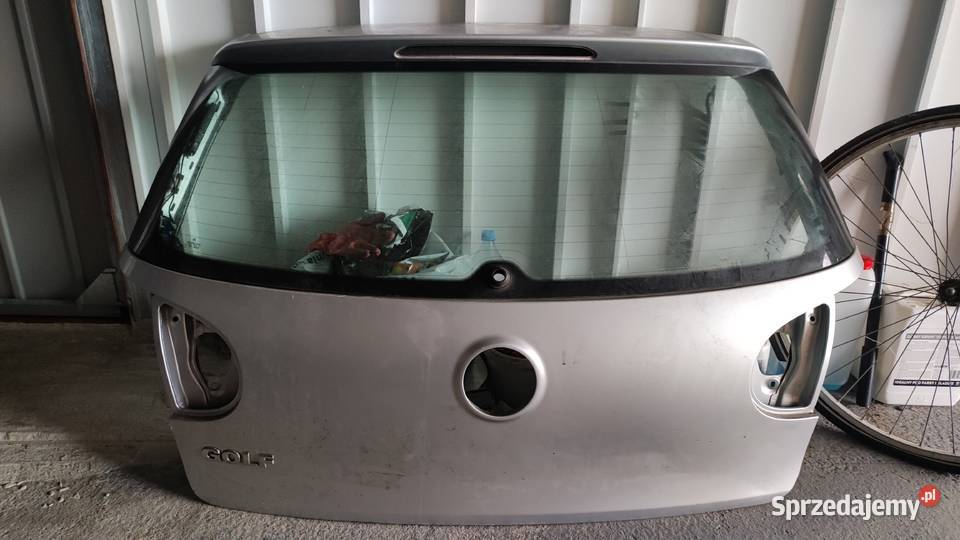 Klapa Bagażnika VW golf 5
