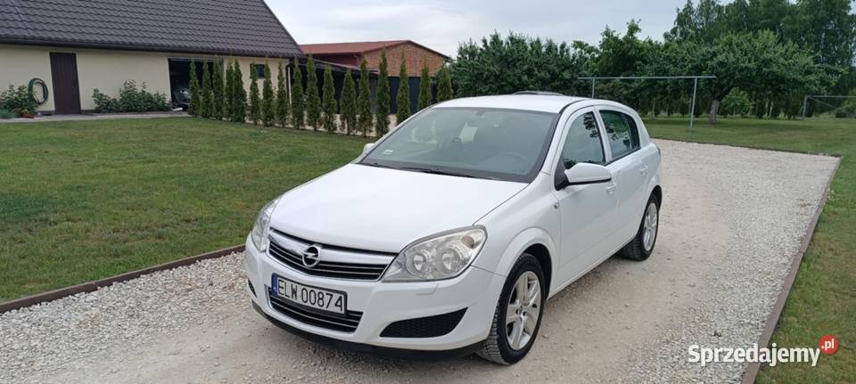 Opel Astra H 17cdti 2009r 197 przebiegu Astra Zelów