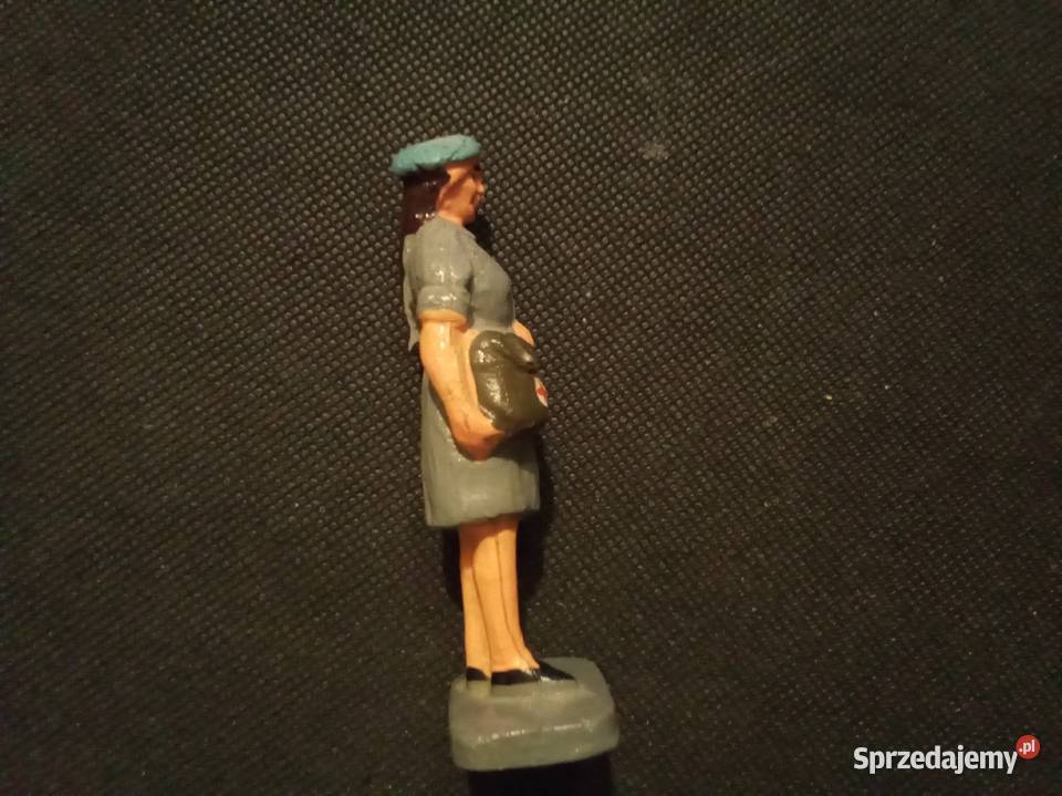 Figurka sanitariuszka powstanie warszawskie PRL sprzedam