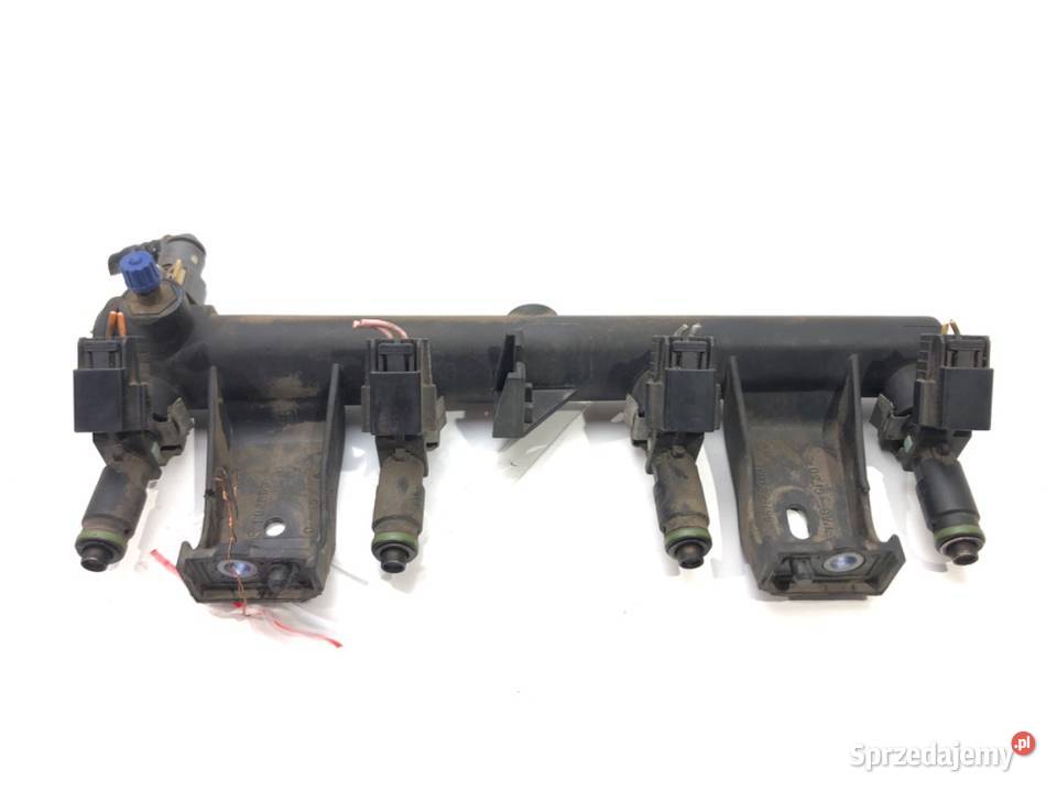 LISTWA WTRYSKOWA PEUGEOT 301 16 116