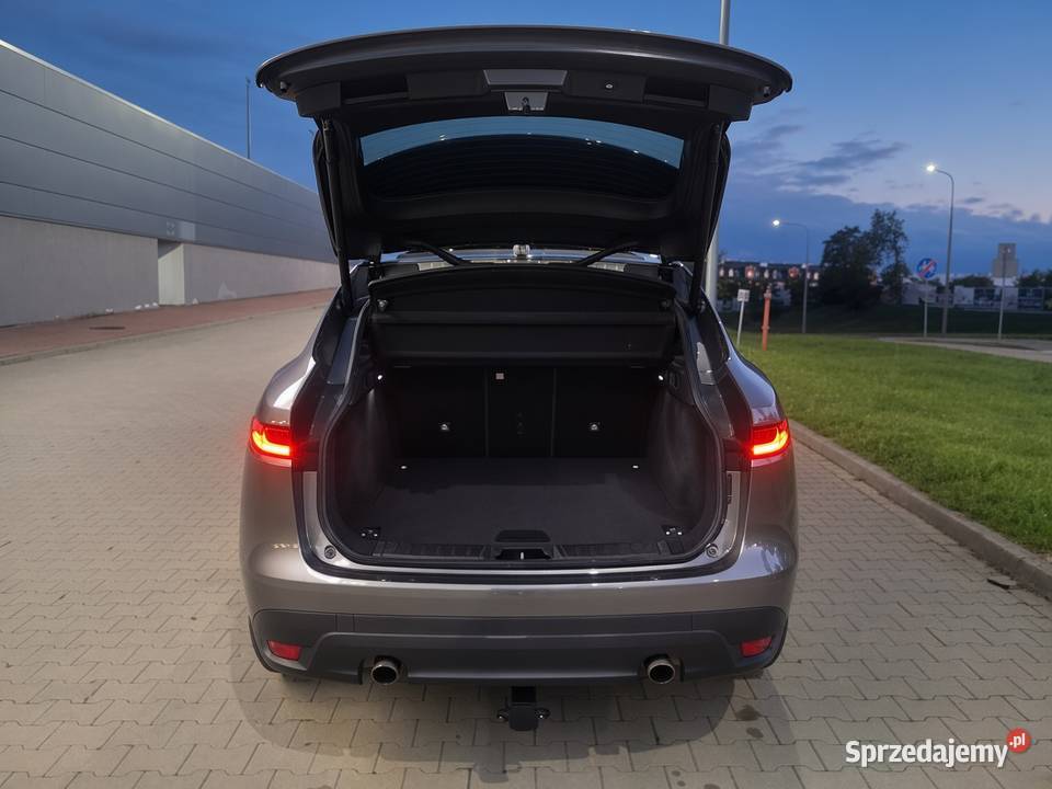 Jaguar FPace 20 250 4x4 BiLED PANORAMA