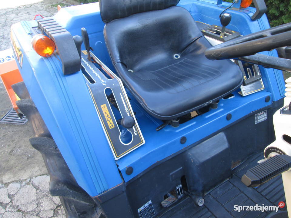 Traktor Iseki 4x4 zestaw z kosiarką bijakową z